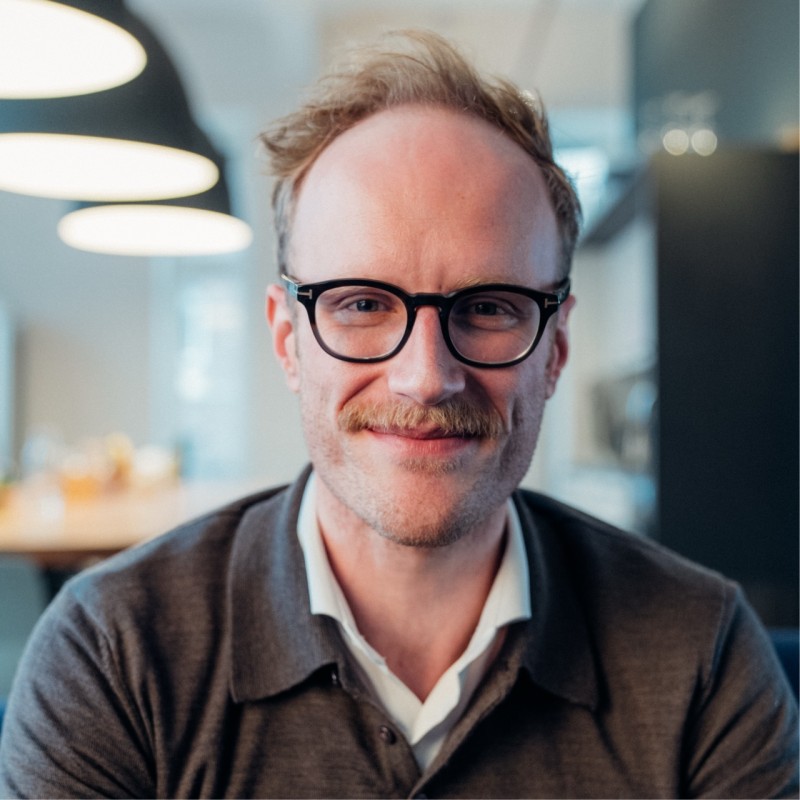 Felix Blumberg – One-OS by KMS